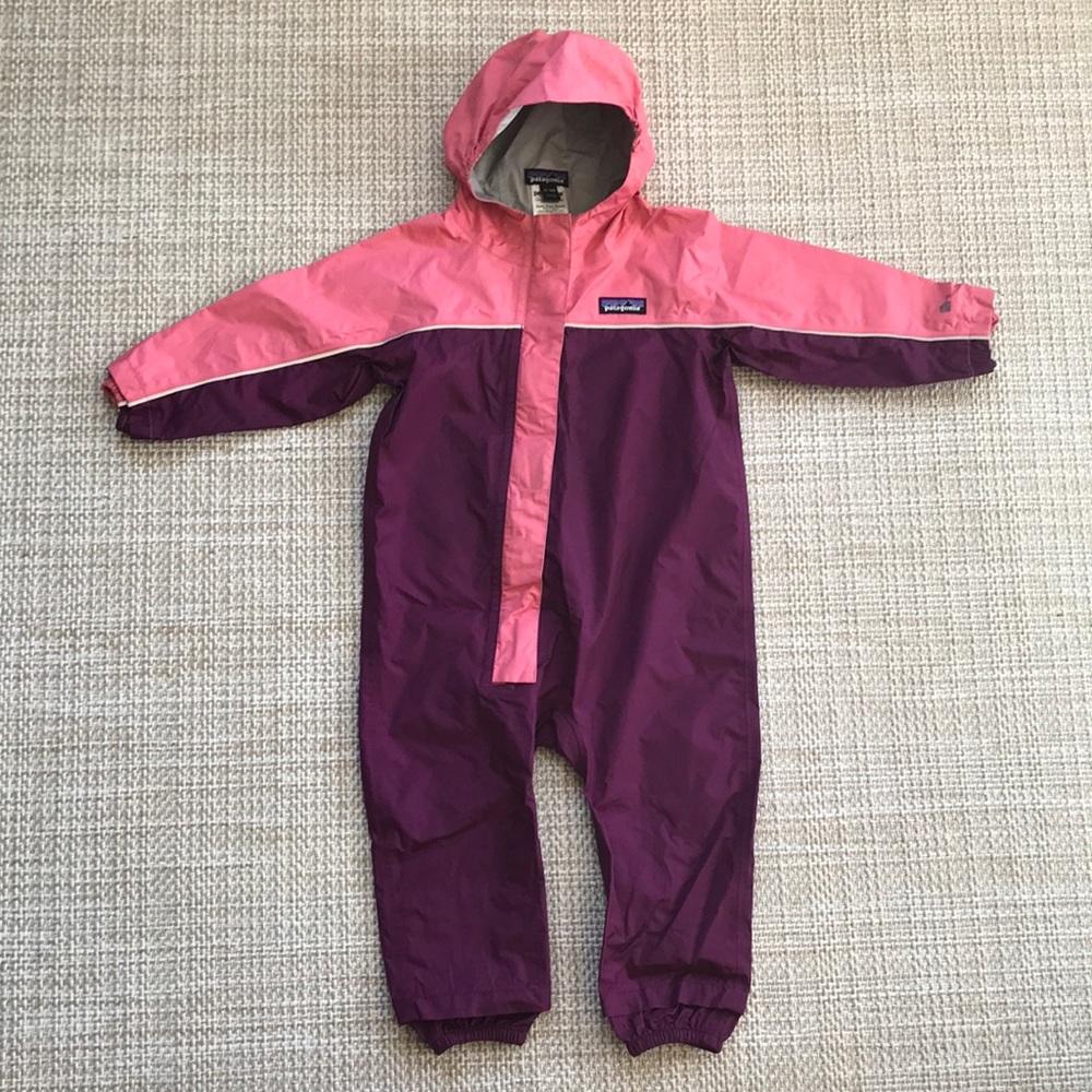 Patagonia Rain Suit (size 12-18m)